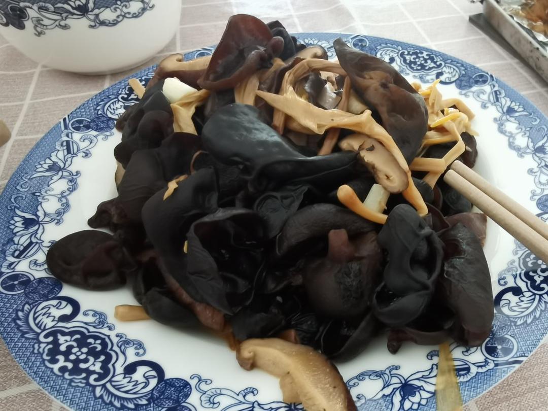 最无锡家常的素三鲜