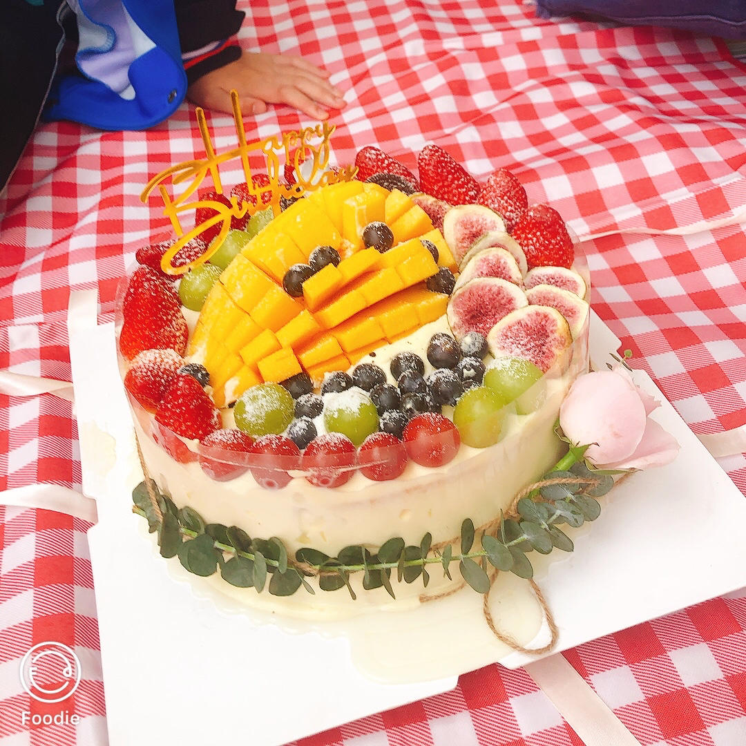 勤劳的小蜜蜂_g9tw