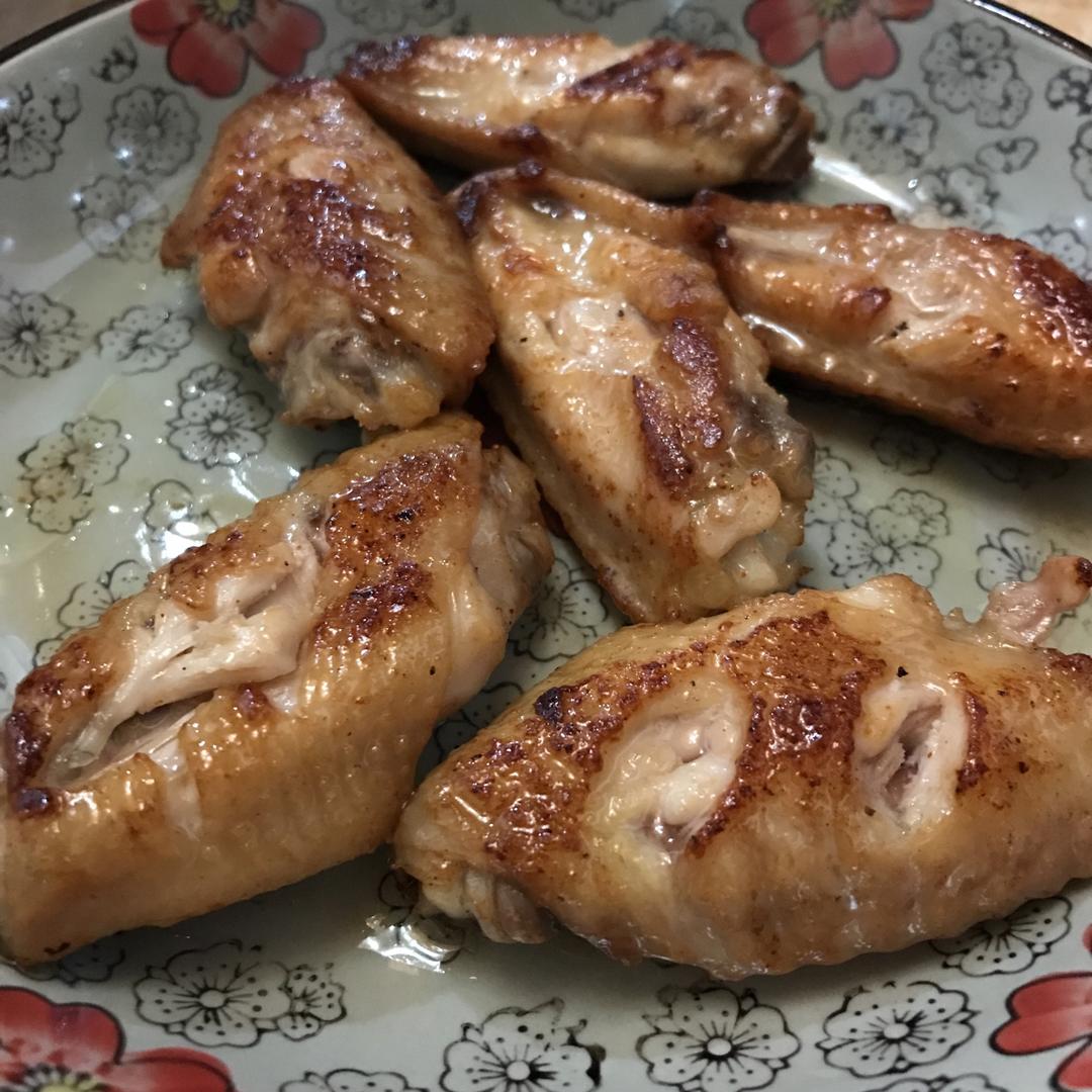 香煎盐焗鸡翅