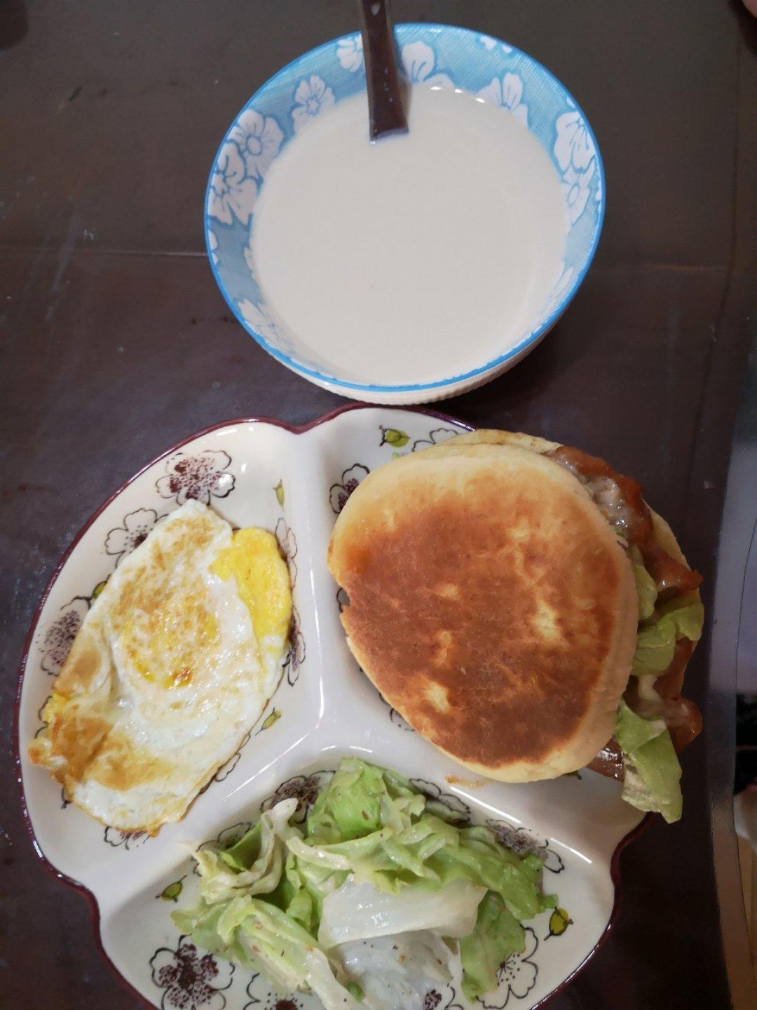 平底锅照烧鸡腿堡