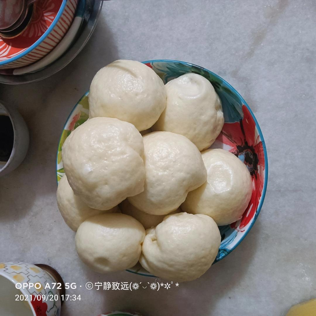 香菇酱肉包