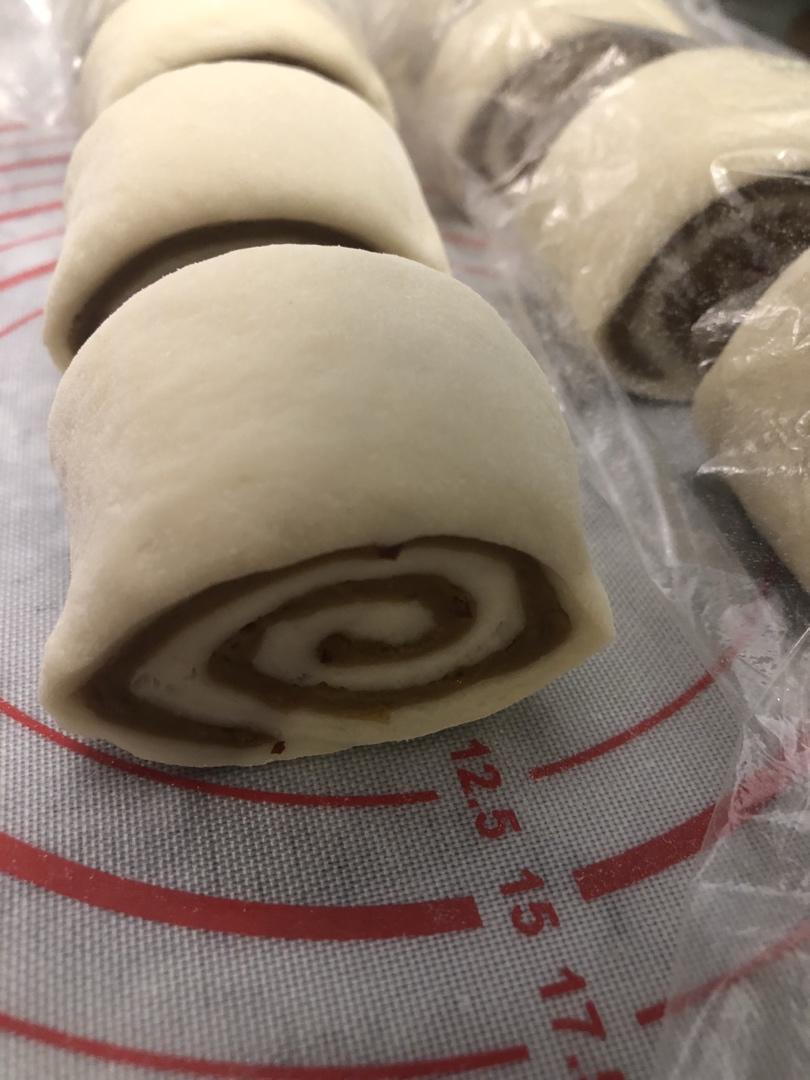 南瓜双色花卷
