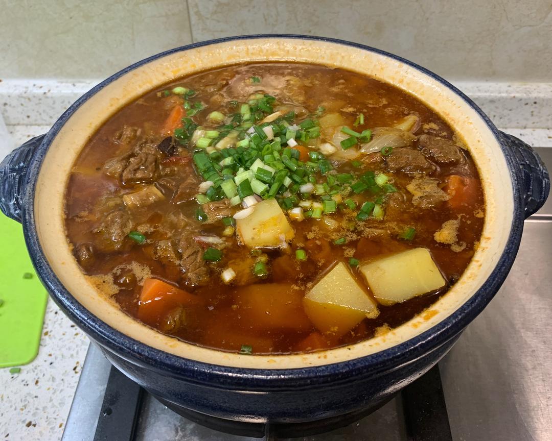 番茄土豆炖牛腩