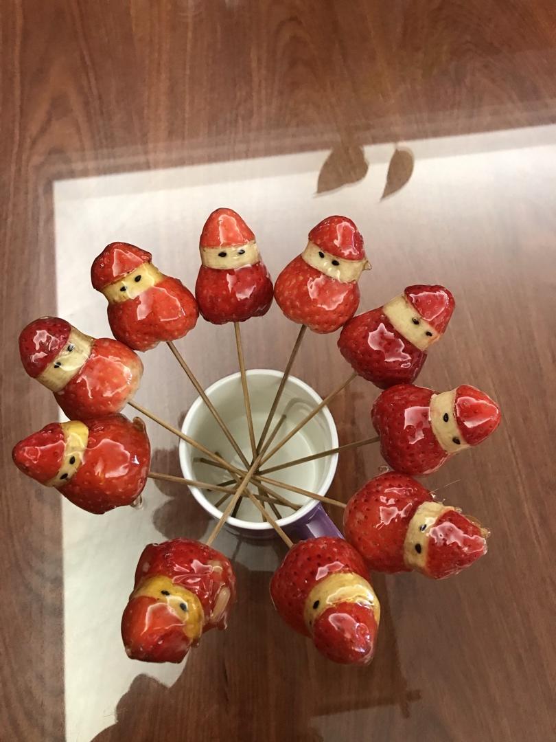 面粉里的故事做的萌空血槽的冰糖葫芦