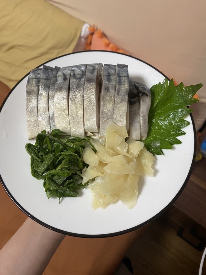 醋浸青花鱼刺身的做法步骤图 怎么做好吃 栖哒 下厨房 醋浸青花鱼刺身的做法步骤图 怎么做好吃 栖哒 下厨房