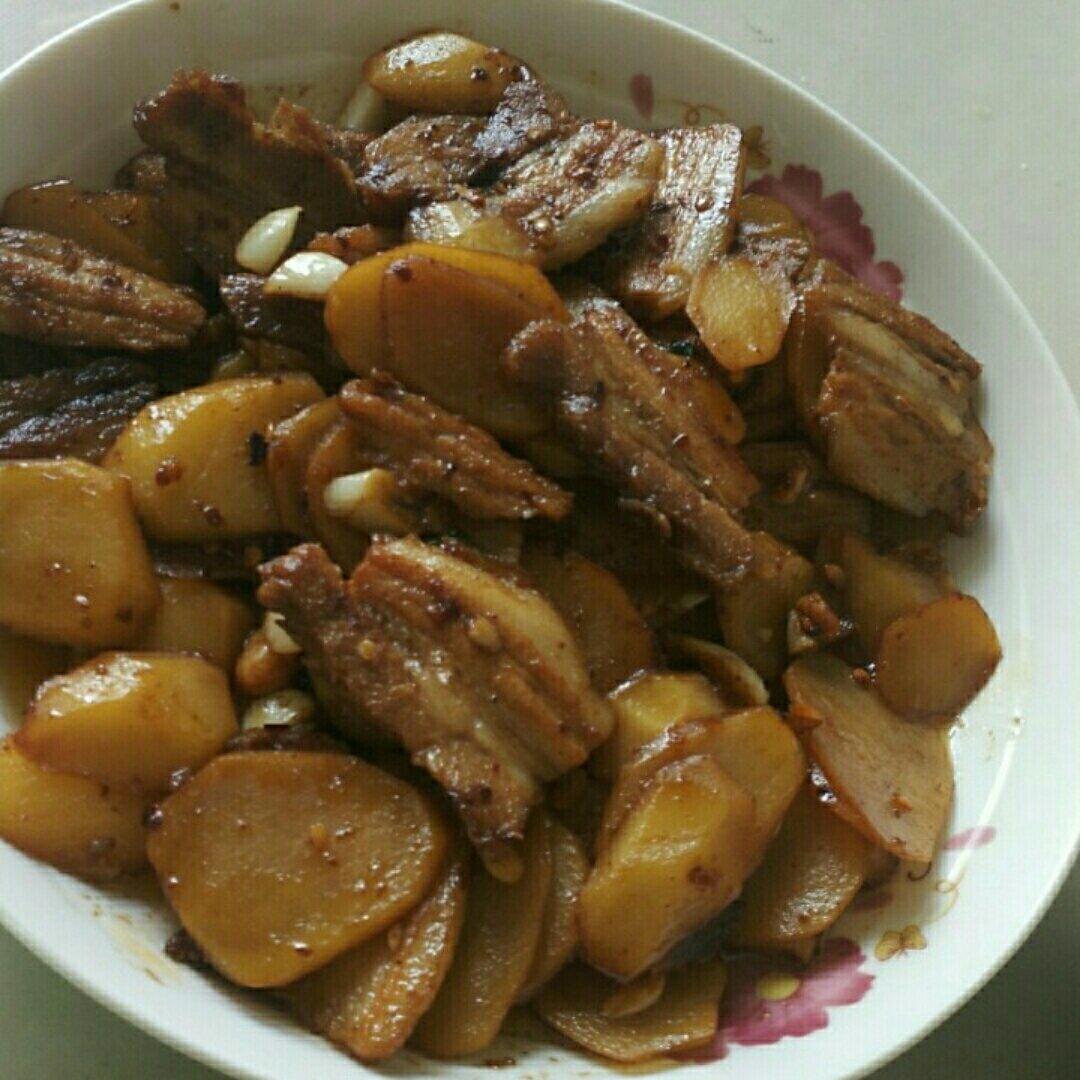最简单快手菜红烧土豆片