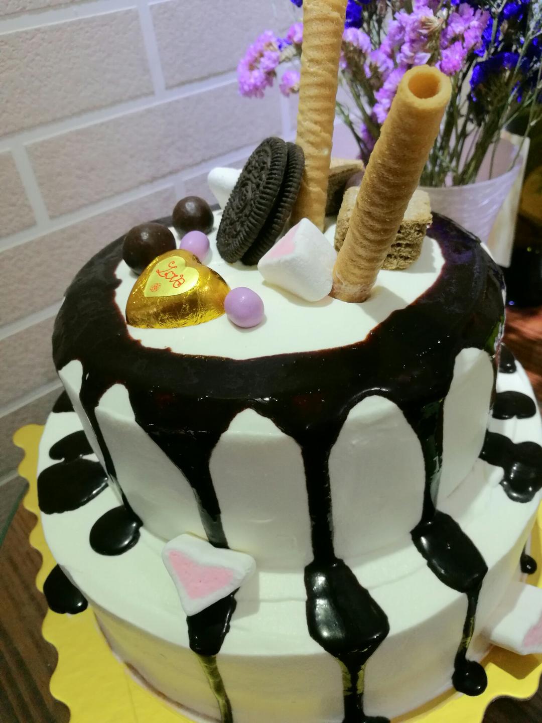 巧克力镜面淋酱<熊谷裕子>--让甜点穿上光泽亮丽的淋面外衣