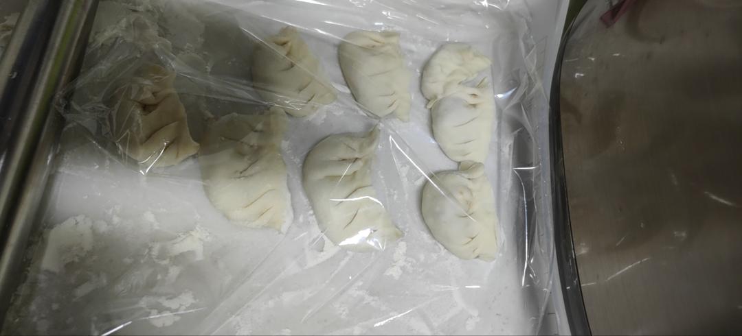 手工揉面三分钟，又韧又薄又好包的饺子皮