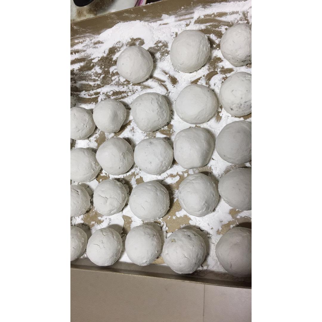 黑芝麻汤圆