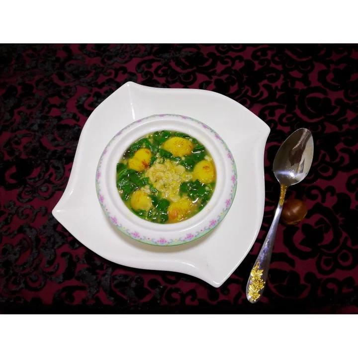 【青菜板栗燕麦粥】