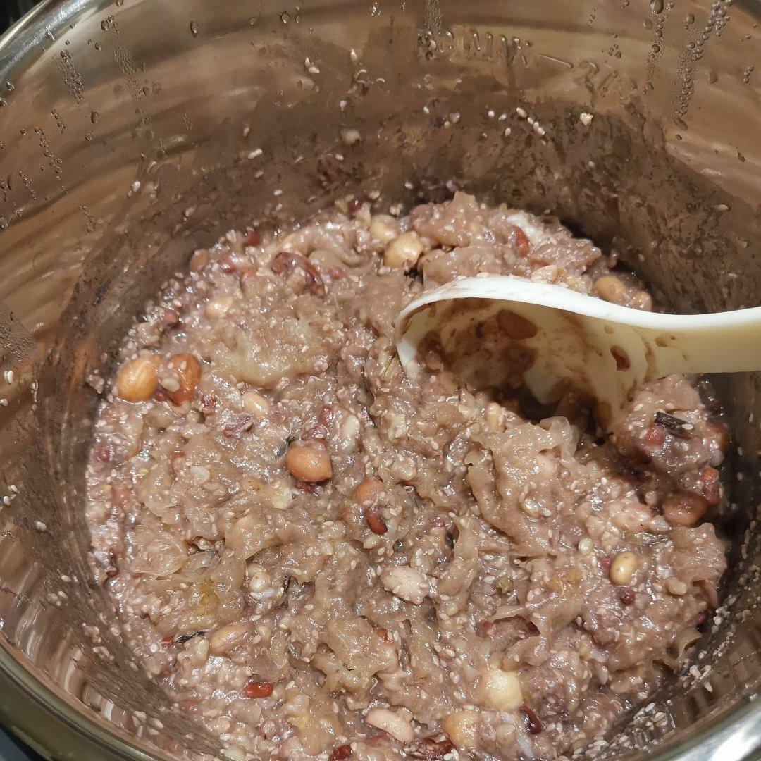 豆浆杂粮粥（别名：回归正轨粥）丨健康·三餐