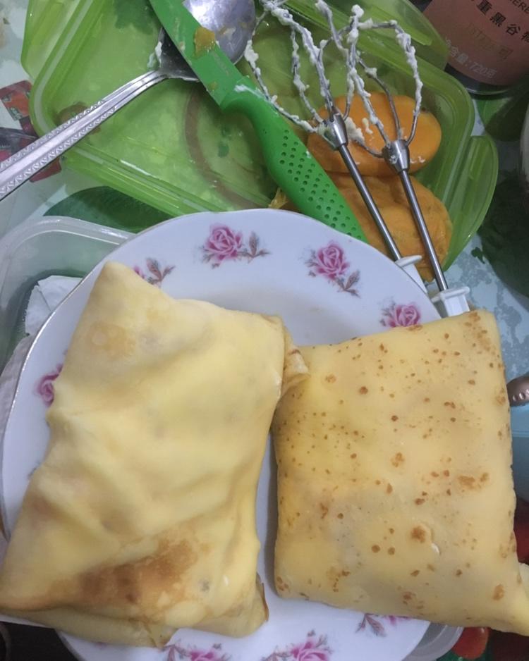 视频【奶茶千层蛋糕·新手也能做出的超薄可丽饼】3分钟学会千层蛋糕、毛巾卷、班戟