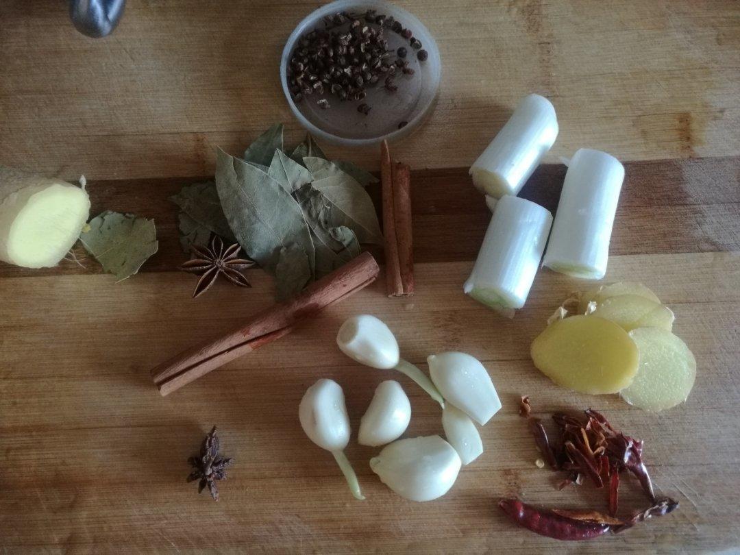 红烧鹿排（鹿排是梅花鹿的排骨）