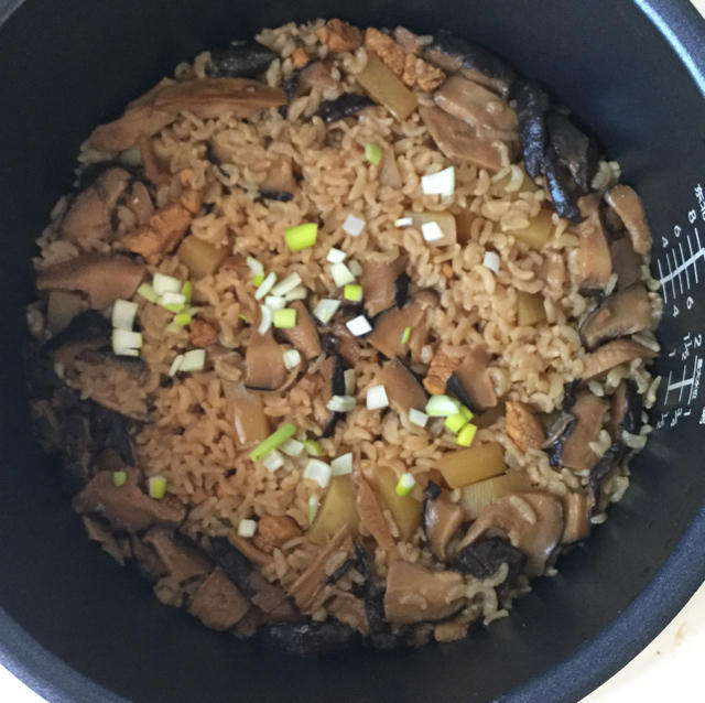 土豆焖饭（电饭锅版）