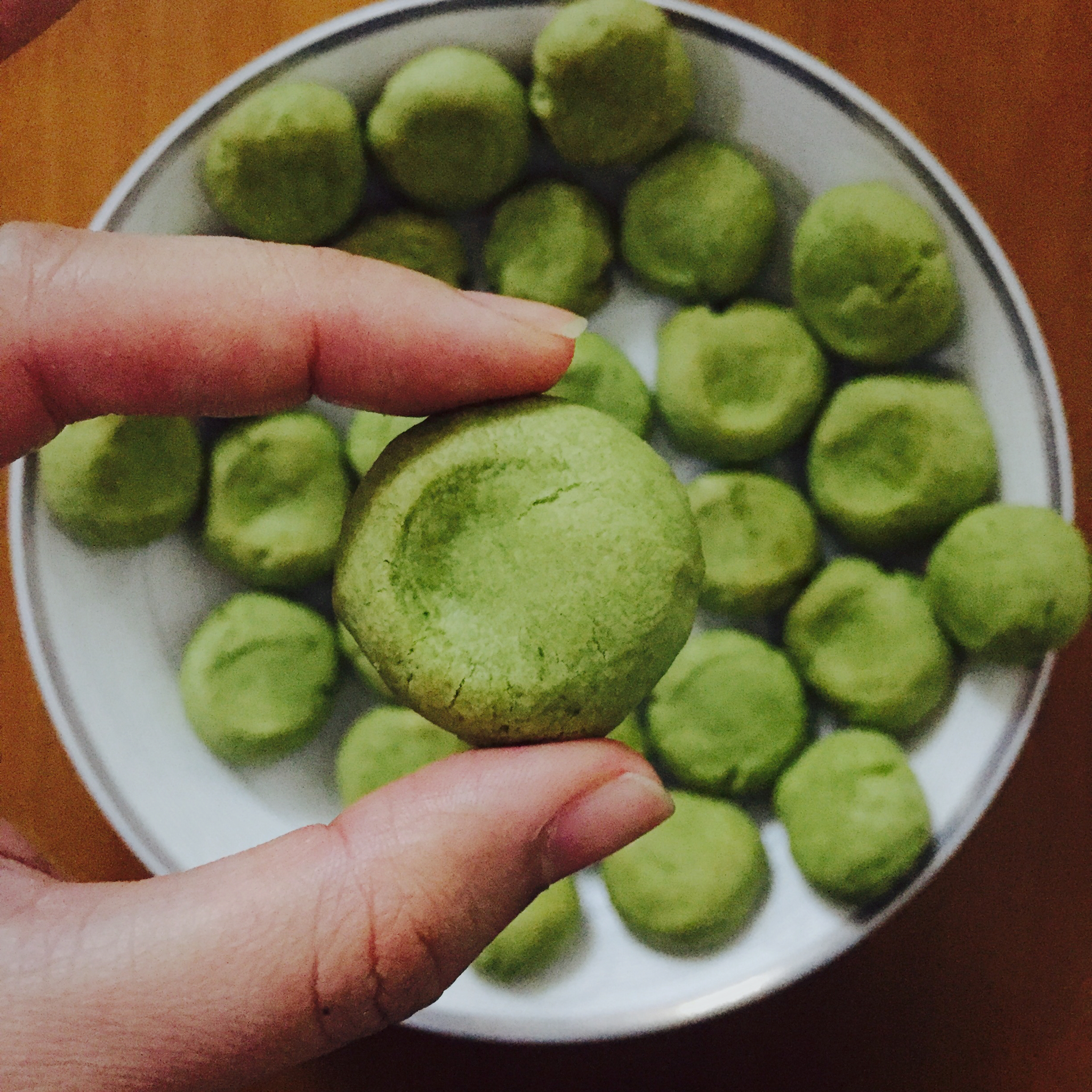 三种口味的玛格丽特饼干（原味、抹茶、可可）