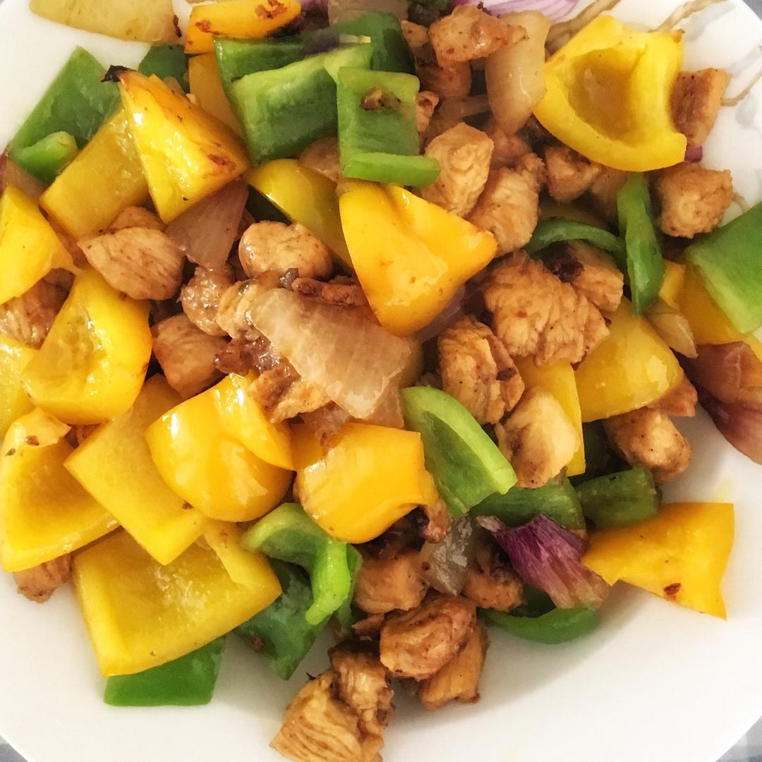 青椒炒鸡腿肉（大厨级别）