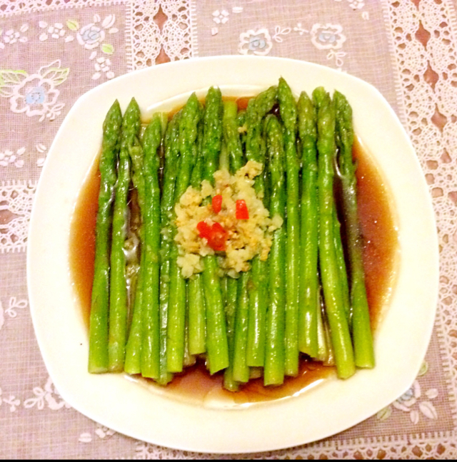 鲜味油淋芦笋
