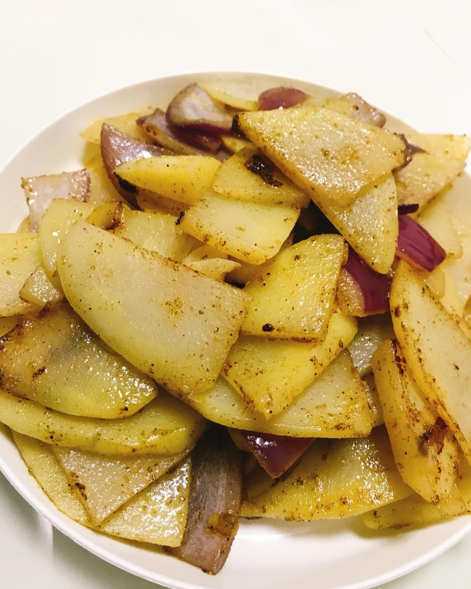孜然洋葱土豆片