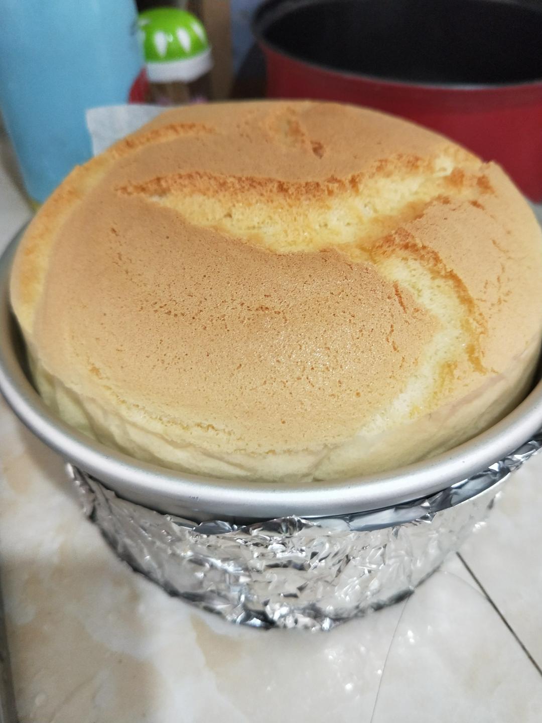 Q弹丰满古早味蛋糕