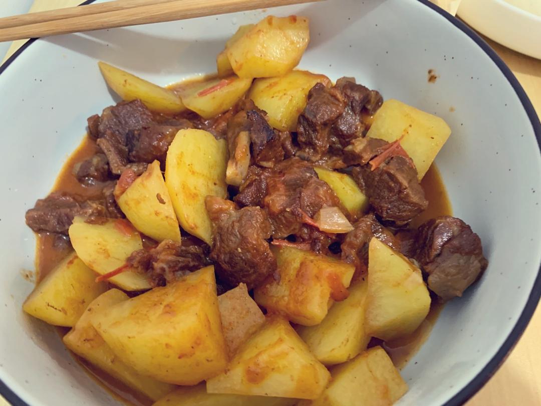 土豆炖牛肉