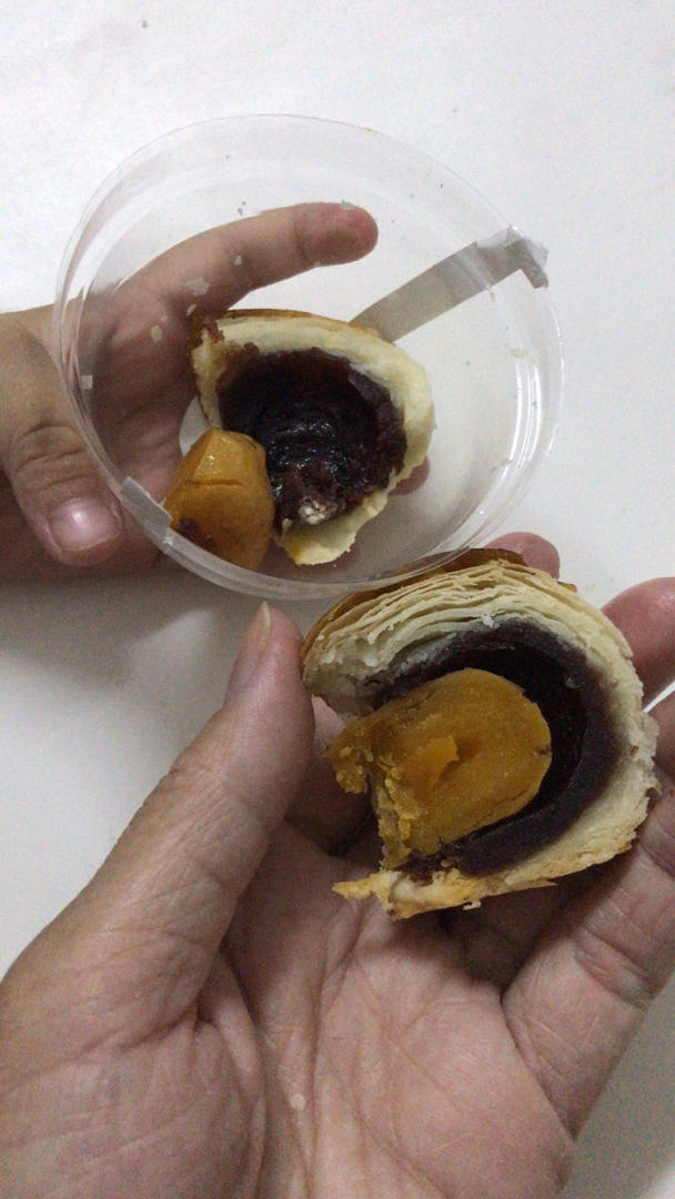 免揉免松弛超快手不破酥不混酥的蛋黄酥—新手一看包会