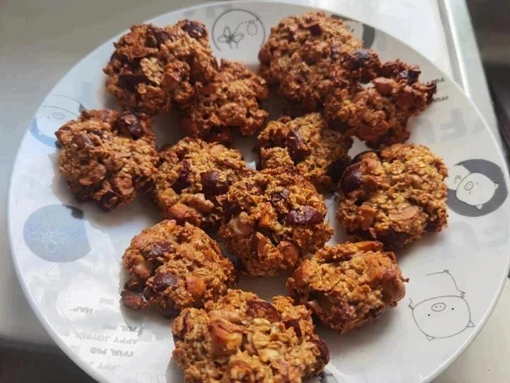 无数次翻牌の ·燕麦饼干🍪