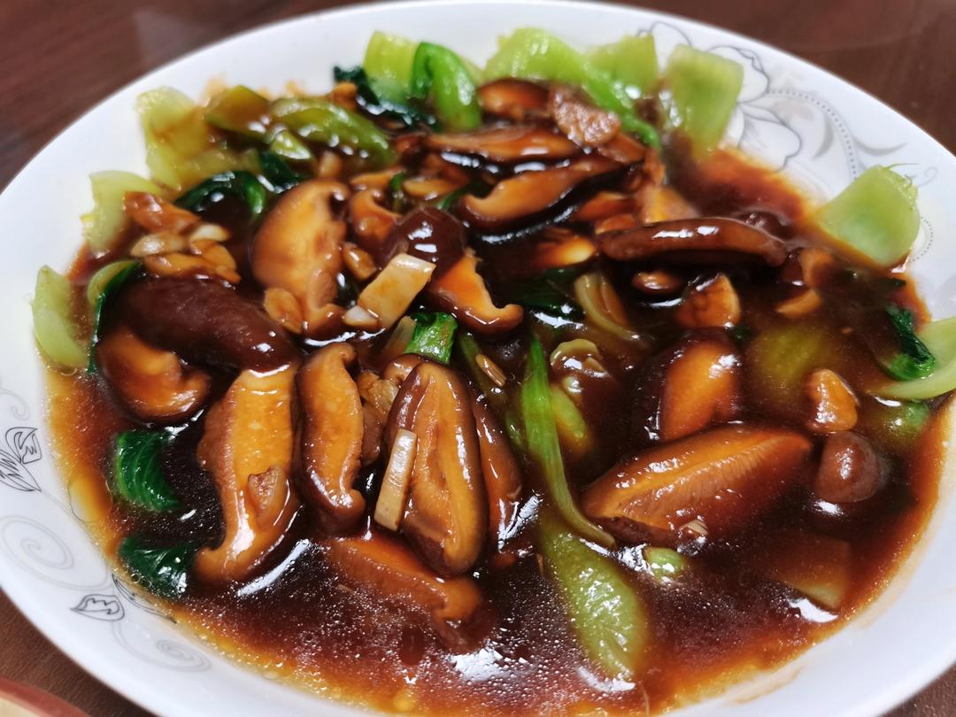 【香菇油菜】营养丰富，色香味俱全年夜菜