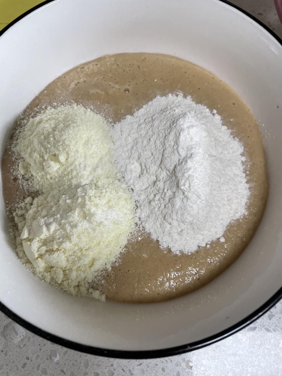 纯奶手撕吐司的做法 步骤1