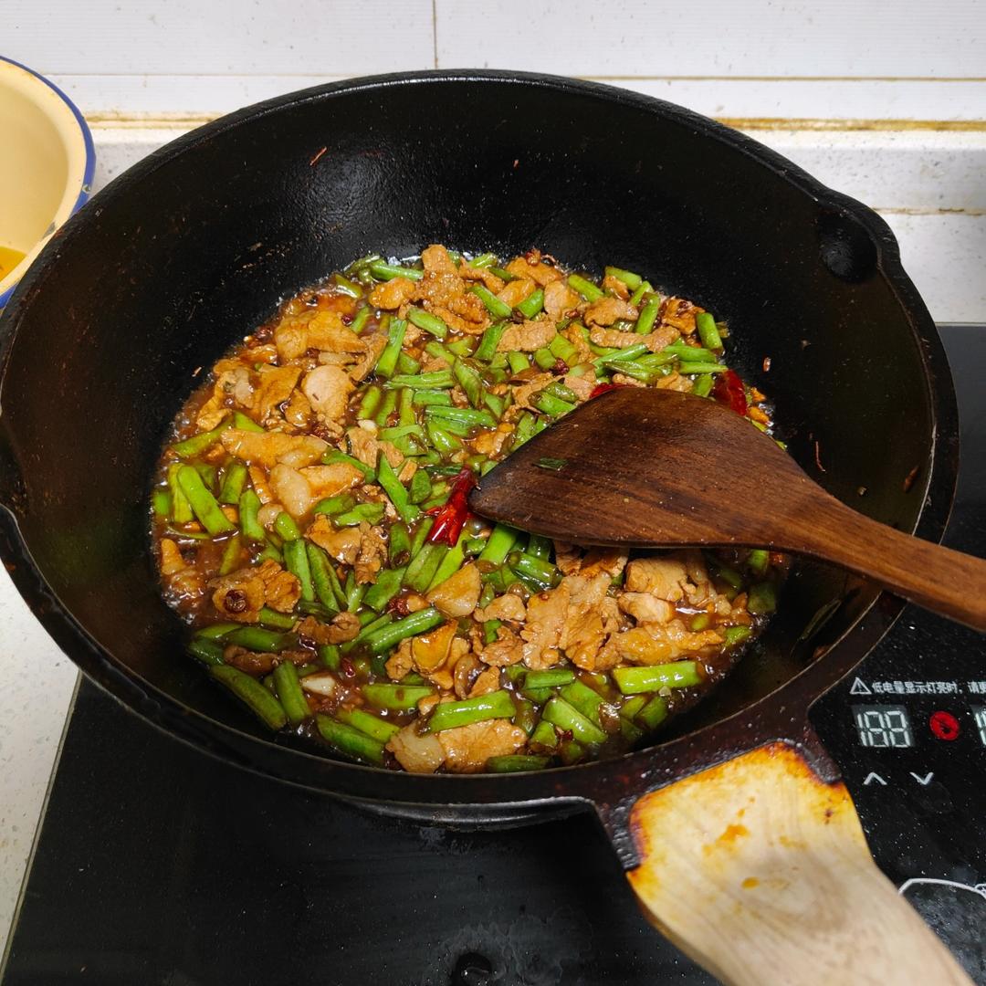 豆角炒肉丝