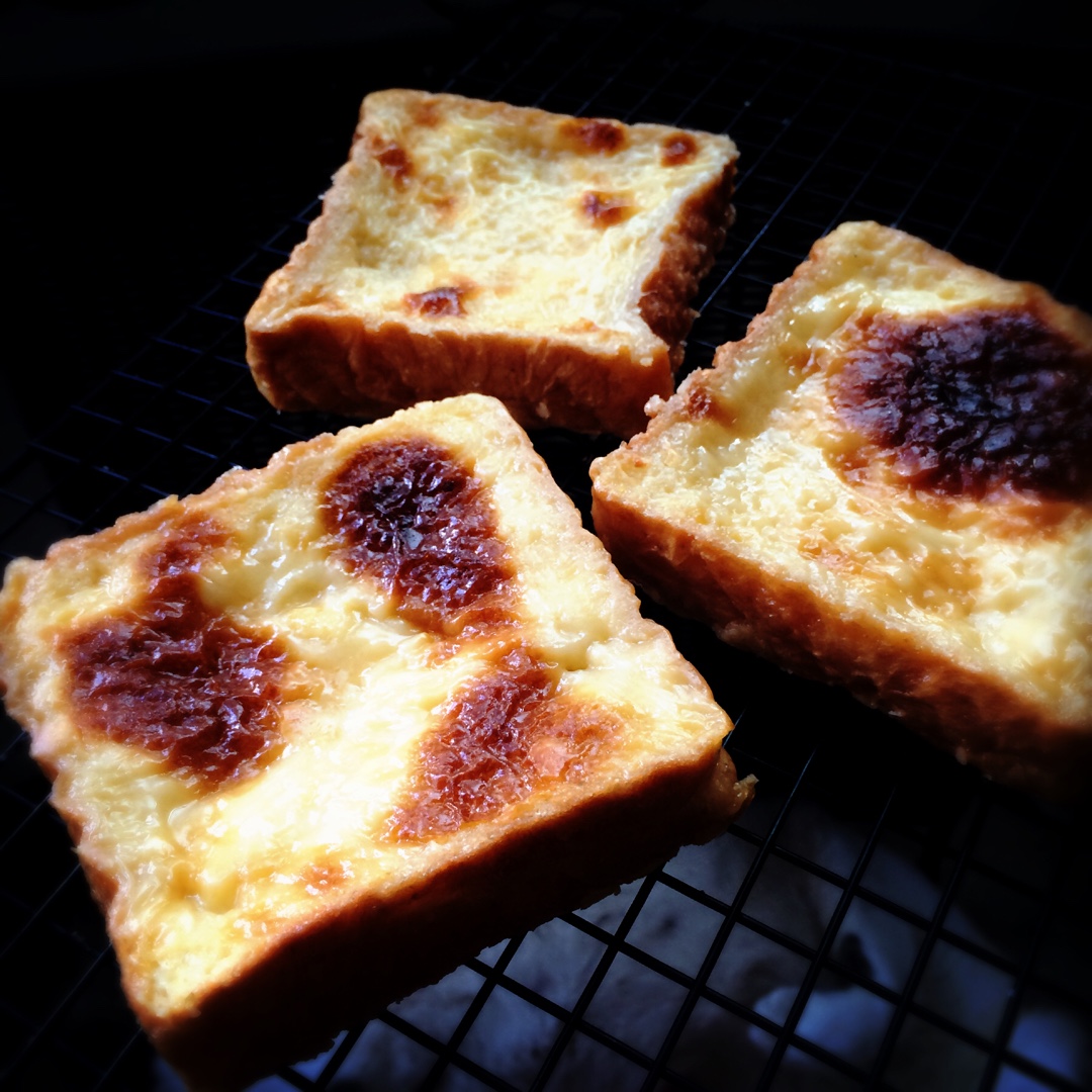 岩烧乳酪 Lava Cheese Slice