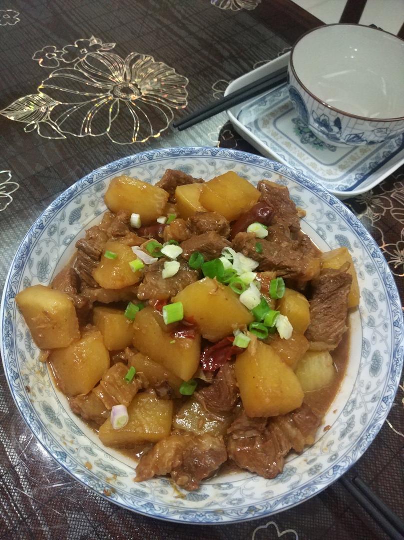 广式焖牛腩