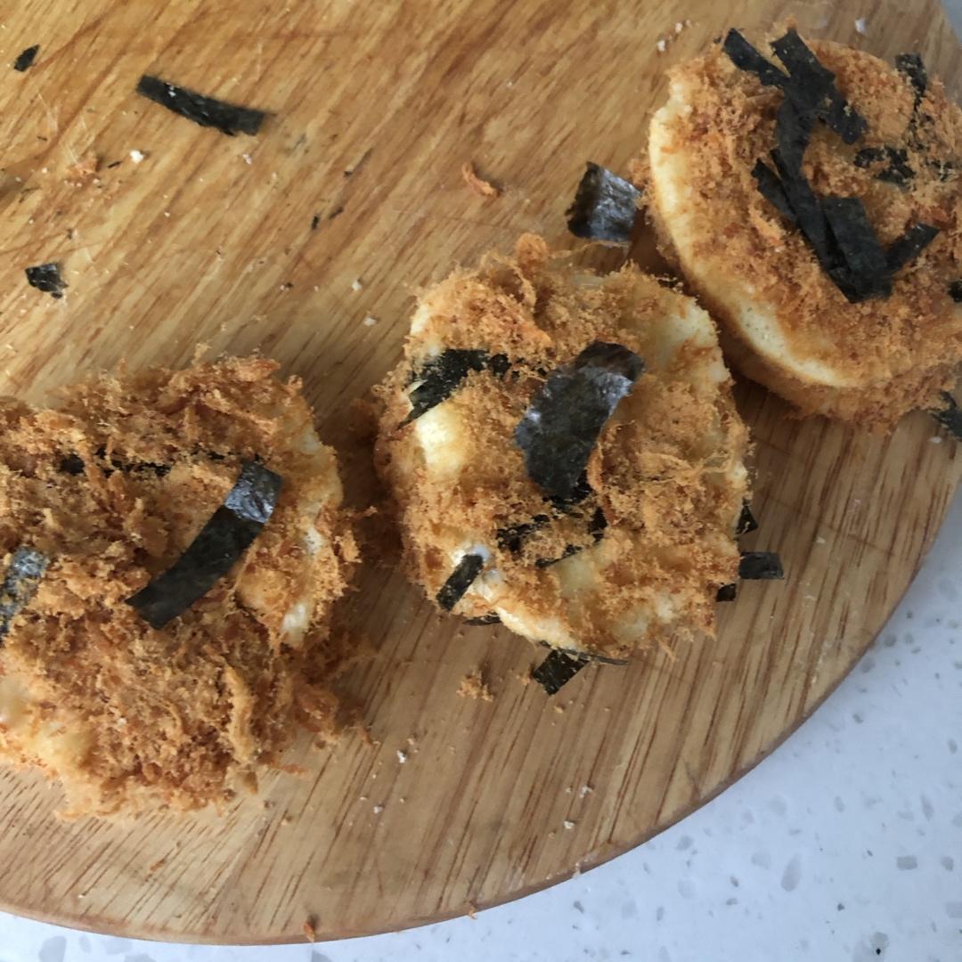 爆浆肉松小贝