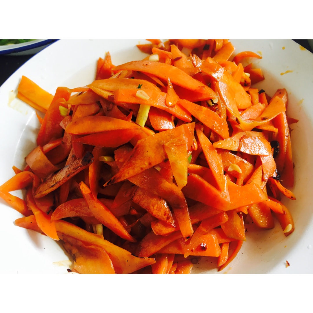 oltremare先森做的清炒胡萝卜