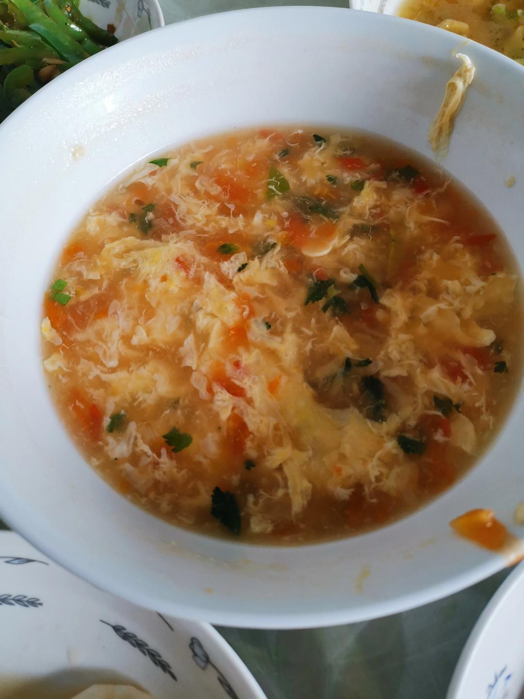 【跟我做不会错】简单又好喝的西红柿鸡蛋汤，家常又营养哦