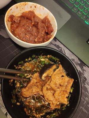 麻辣肉片小火锅(麻辣肉片教程)【宿舍】的做法 步骤18