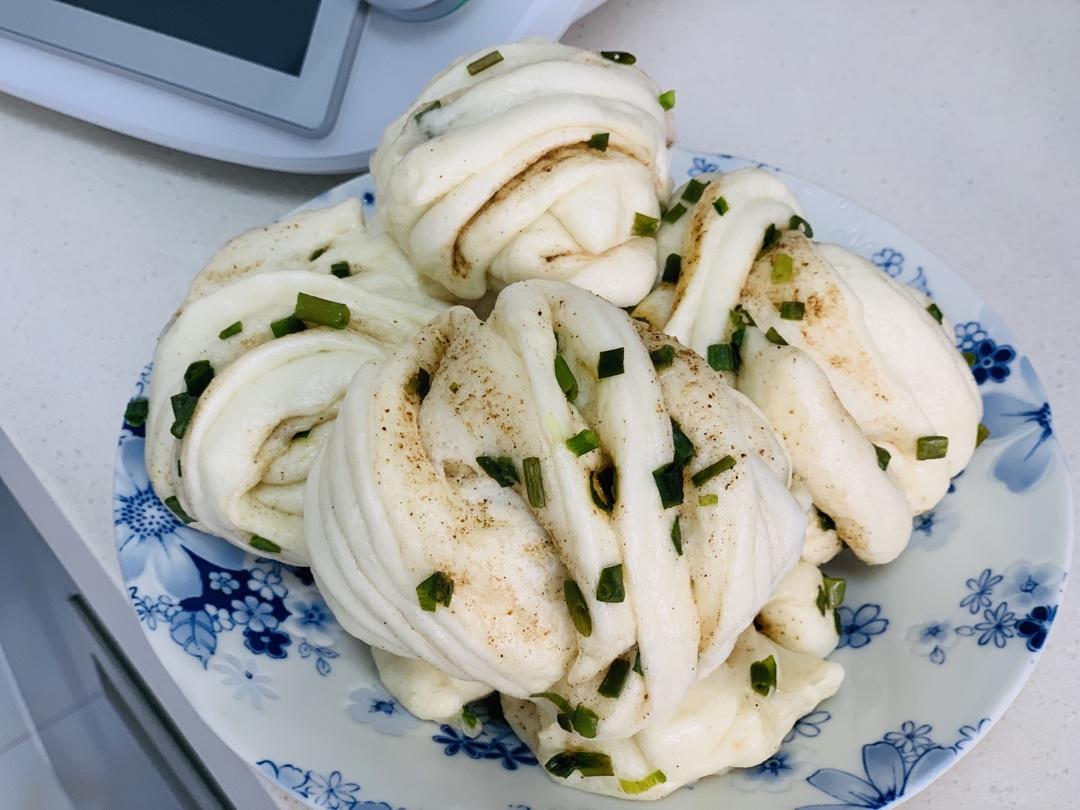 【五香葱花卷】咸香可口