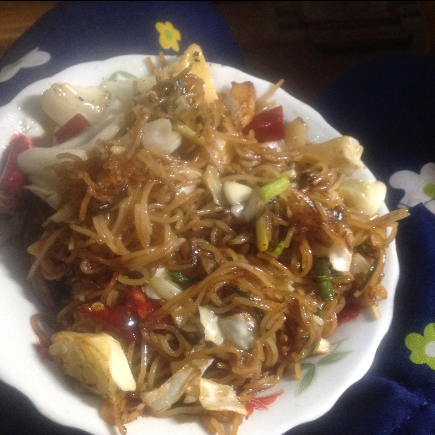 卷心菜炒粉丝 Glass noodles with Cabbage