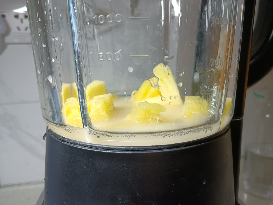 乳酸菌菠萝汁的做法 步骤3