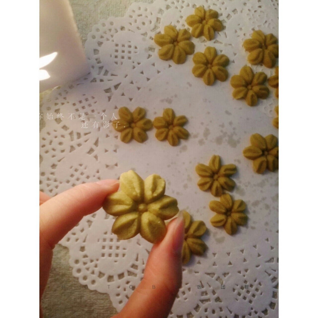 抹茶樱花曲奇——淡淡的抹茶清香