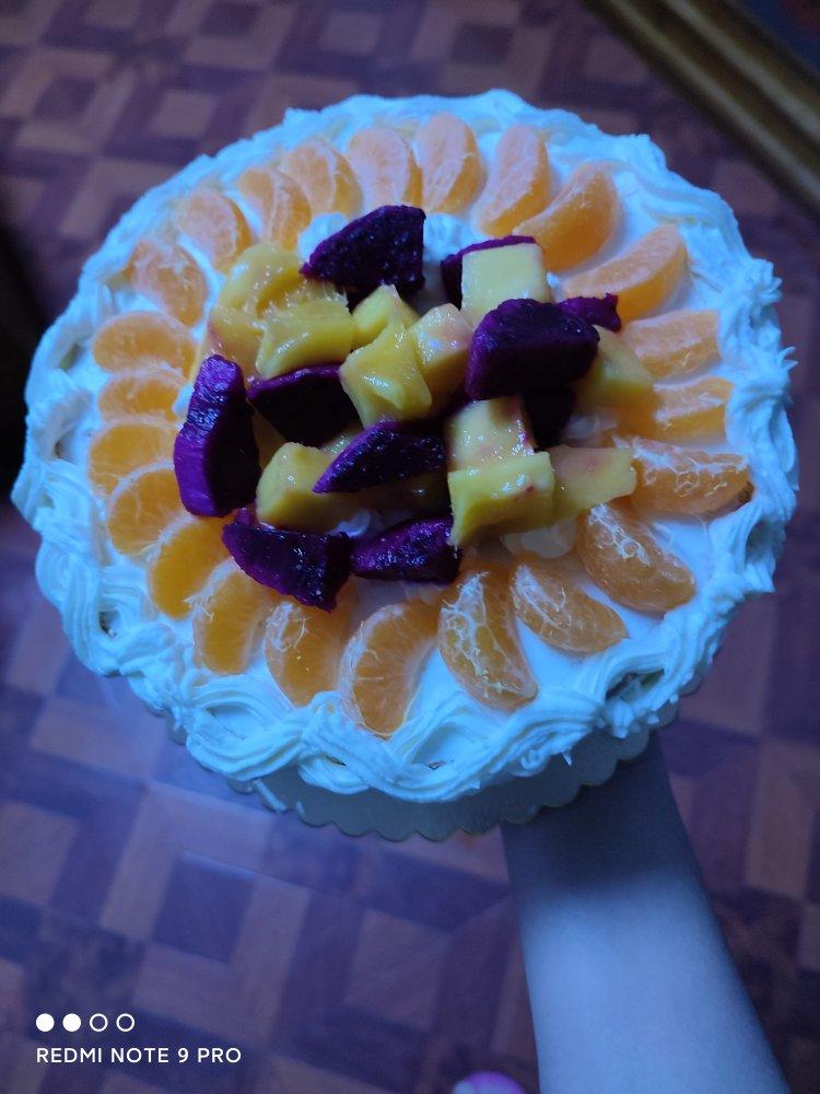 紫色玫瑰渐变裱花蛋糕