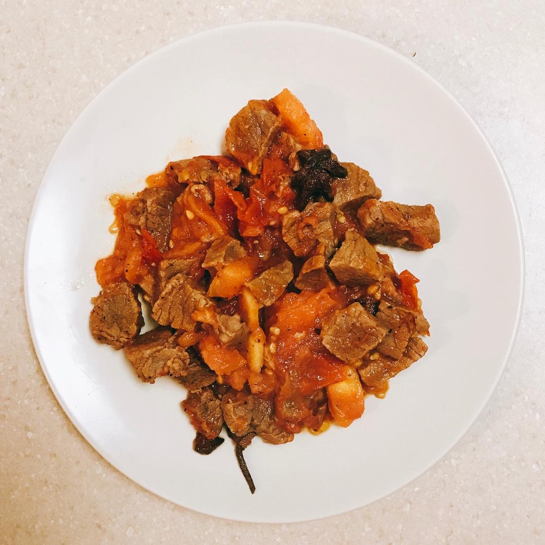 番茄炖牛肉