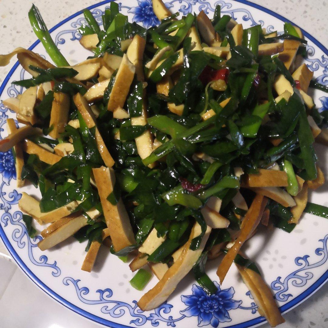 韭菜炒香干/豆干