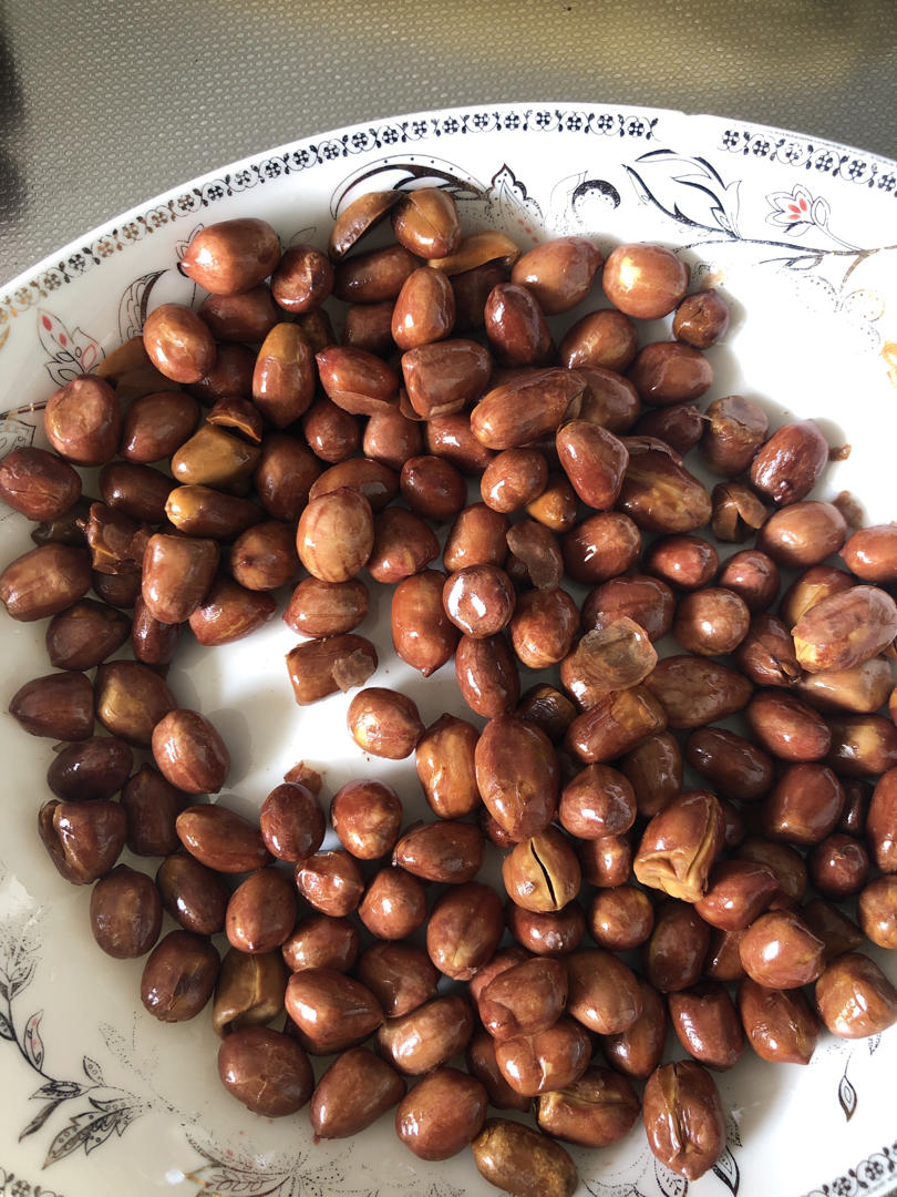 又香又脆不发软的炒花生米