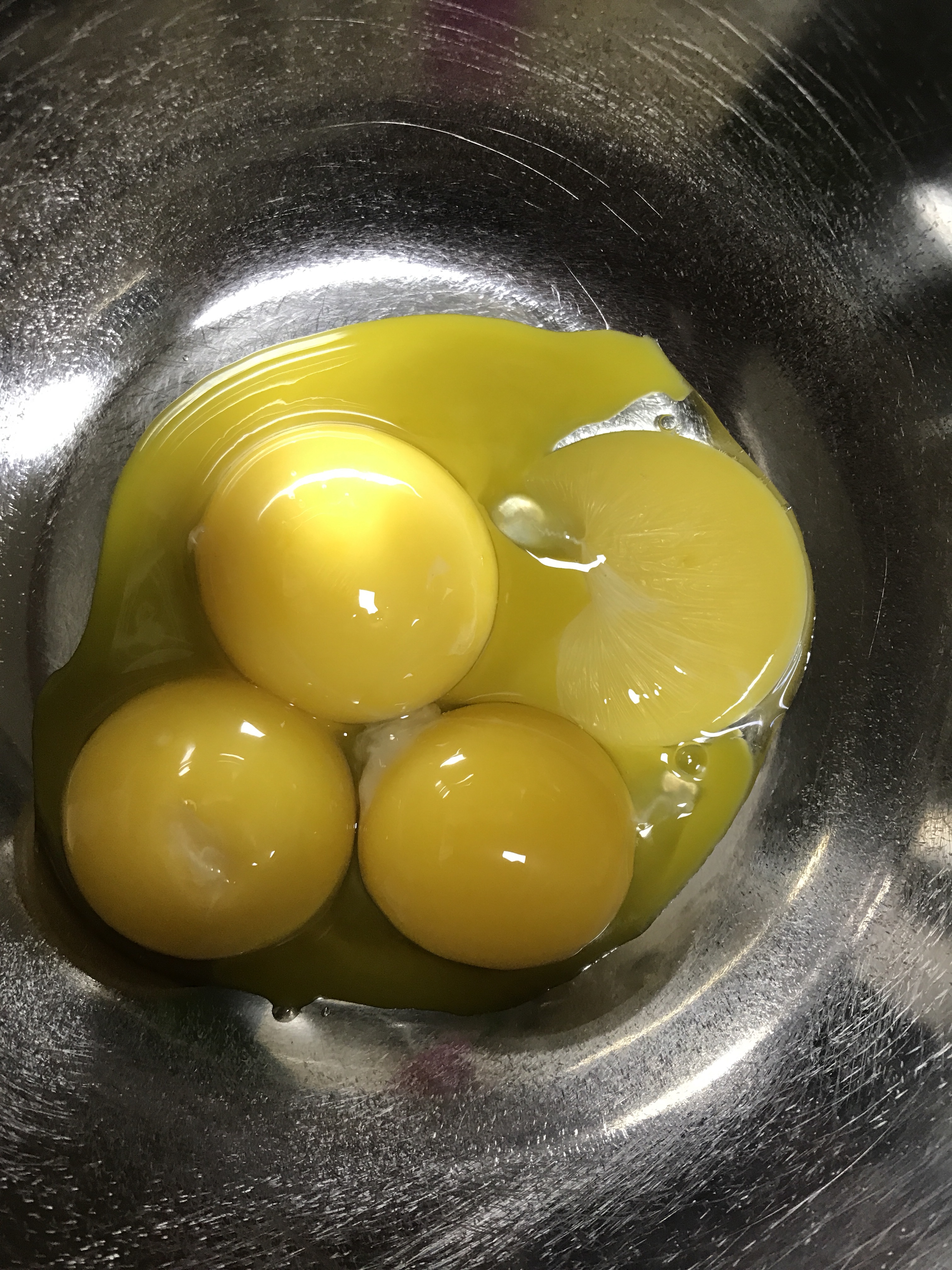 蛋黄溶豆豆的做法 步骤1