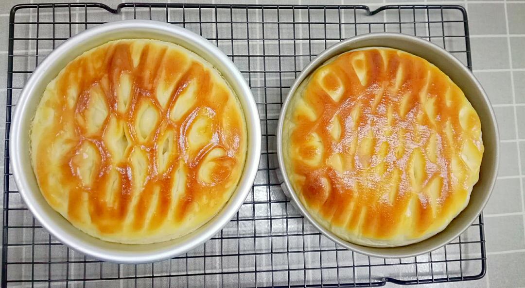 手机用户6617_zx06尘埃落定做的网纹果酱夹心面包