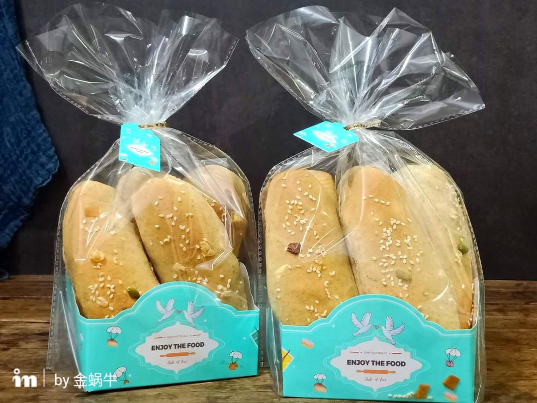 全麦椰香芒果餐包的做法