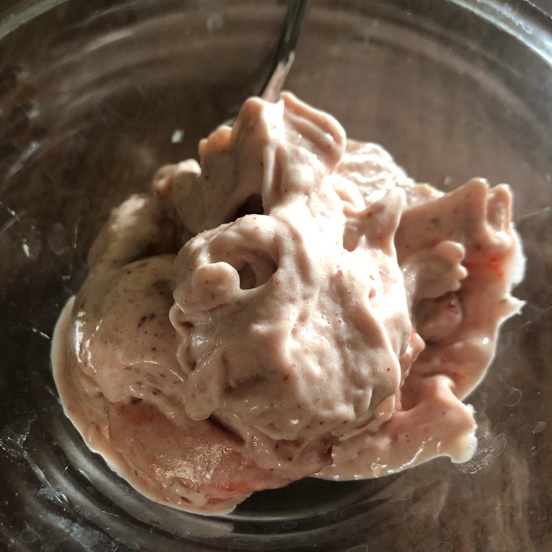 纯香蕉冰激凌（不含奶油）