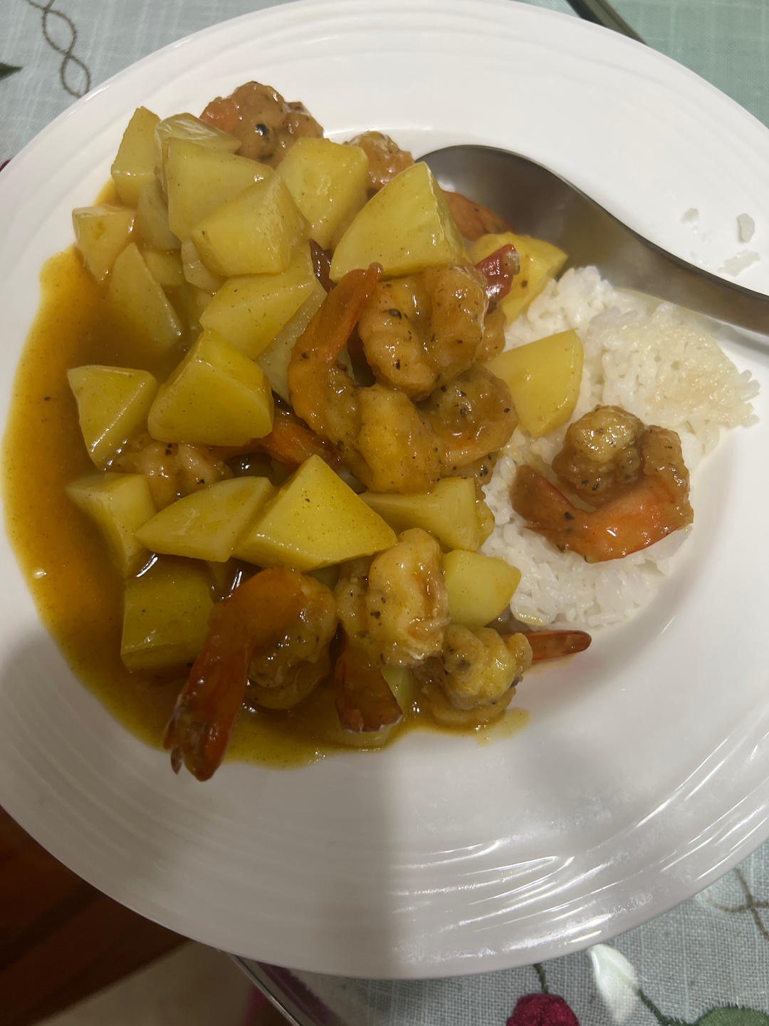 咖喱土豆鸡块