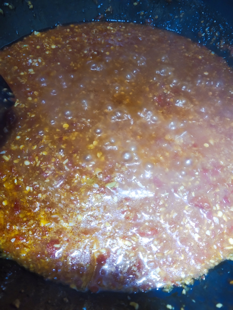 巨下饭的西红柿辣椒酱的做法 步骤3