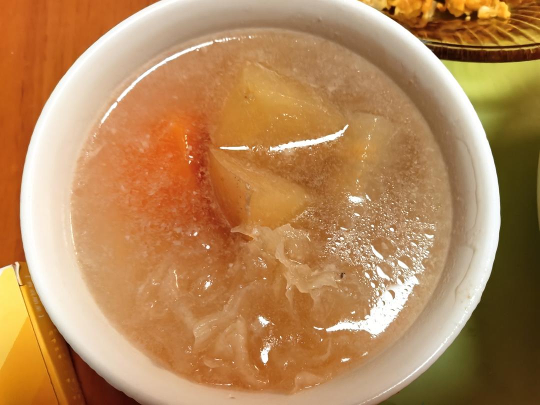 秋季必煲的润肺苹果雪梨🍎🍐汤